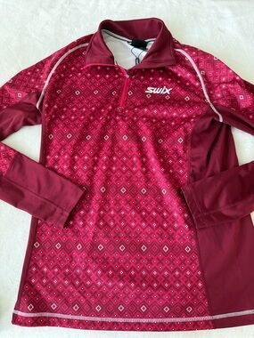 Swix Myrene 1/2 Zip Nordic Sweater in a geranium red color Size XL D89
